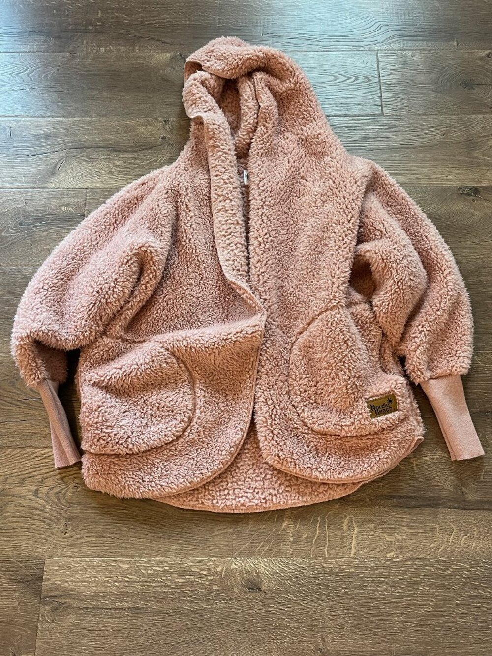 Nordic Beach Body Wrap Fleece Hooded